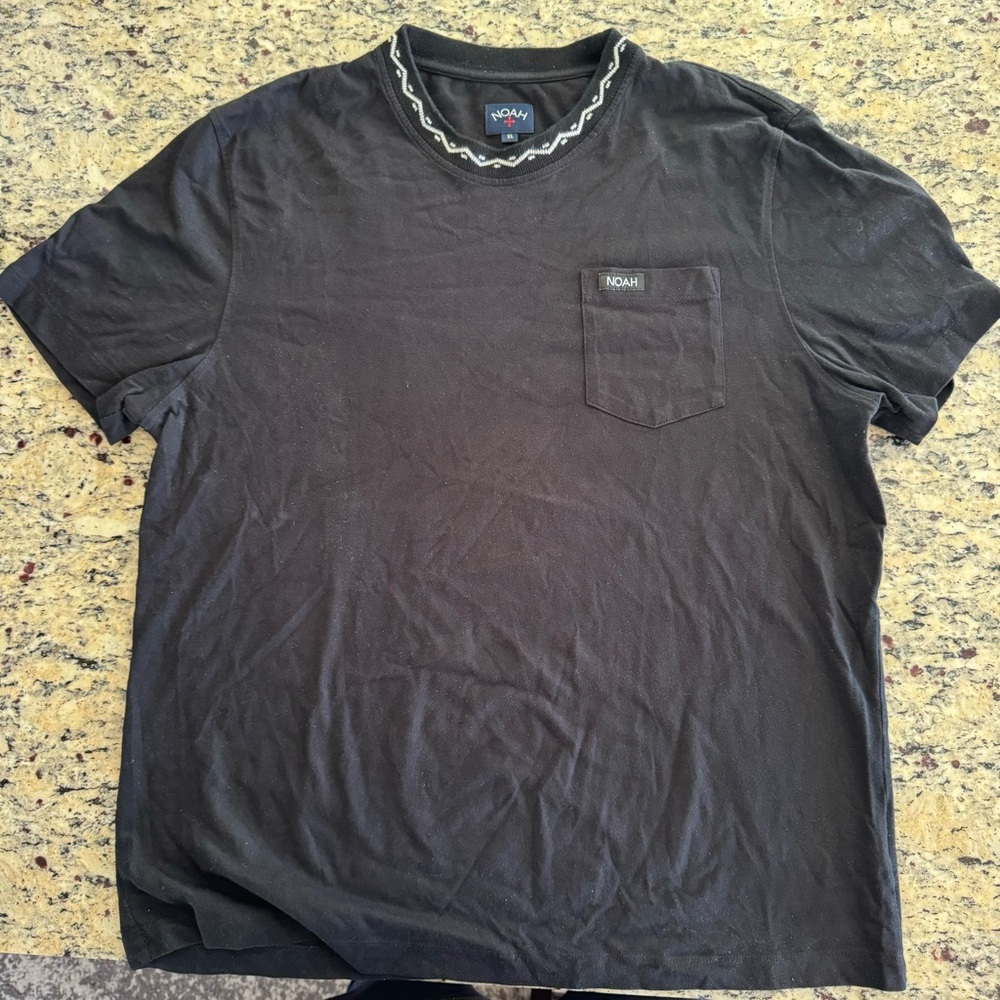 Noah Jacquard Collar black T Shirt